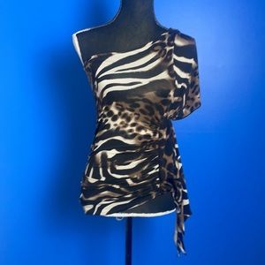 Anima print one shoulder top